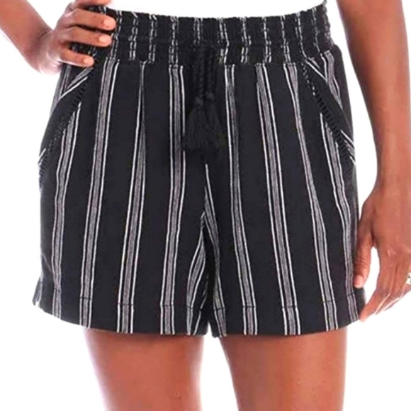 Briggs Black Stripe Linen Womens Pull On Shorts NEW - Picture 4 of 7